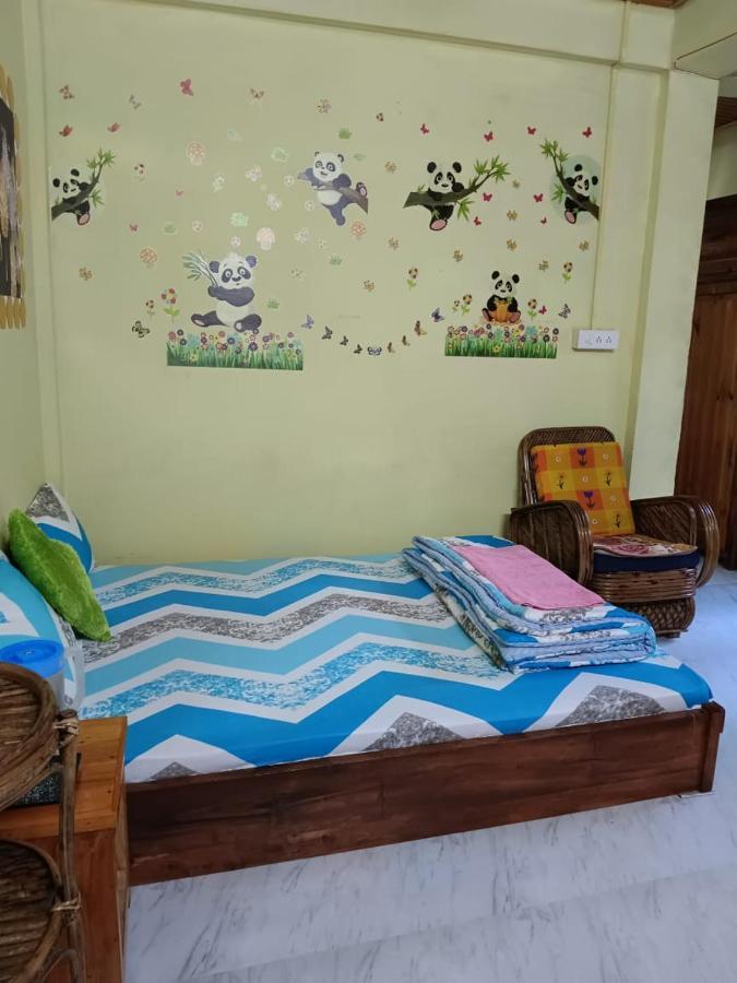 Anna Homestay Dirāng エクステリア 写真
