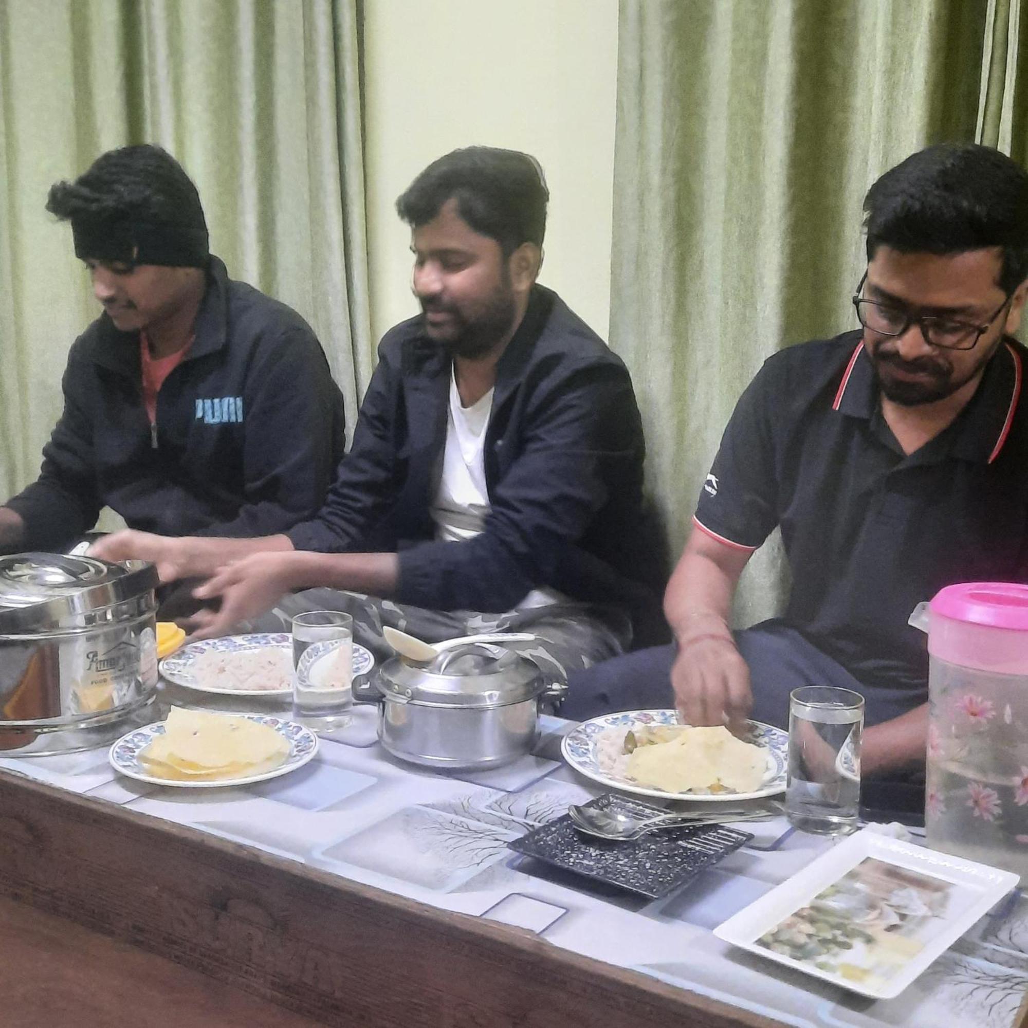 Anna Homestay Dirāng エクステリア 写真