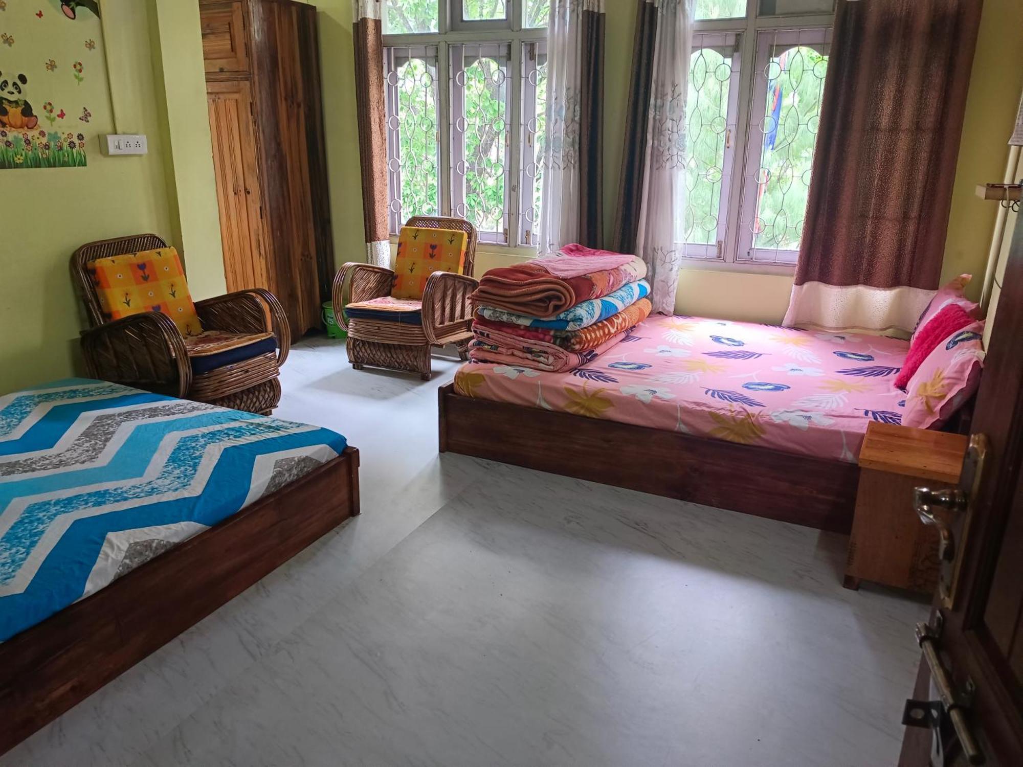 Anna Homestay Dirāng エクステリア 写真